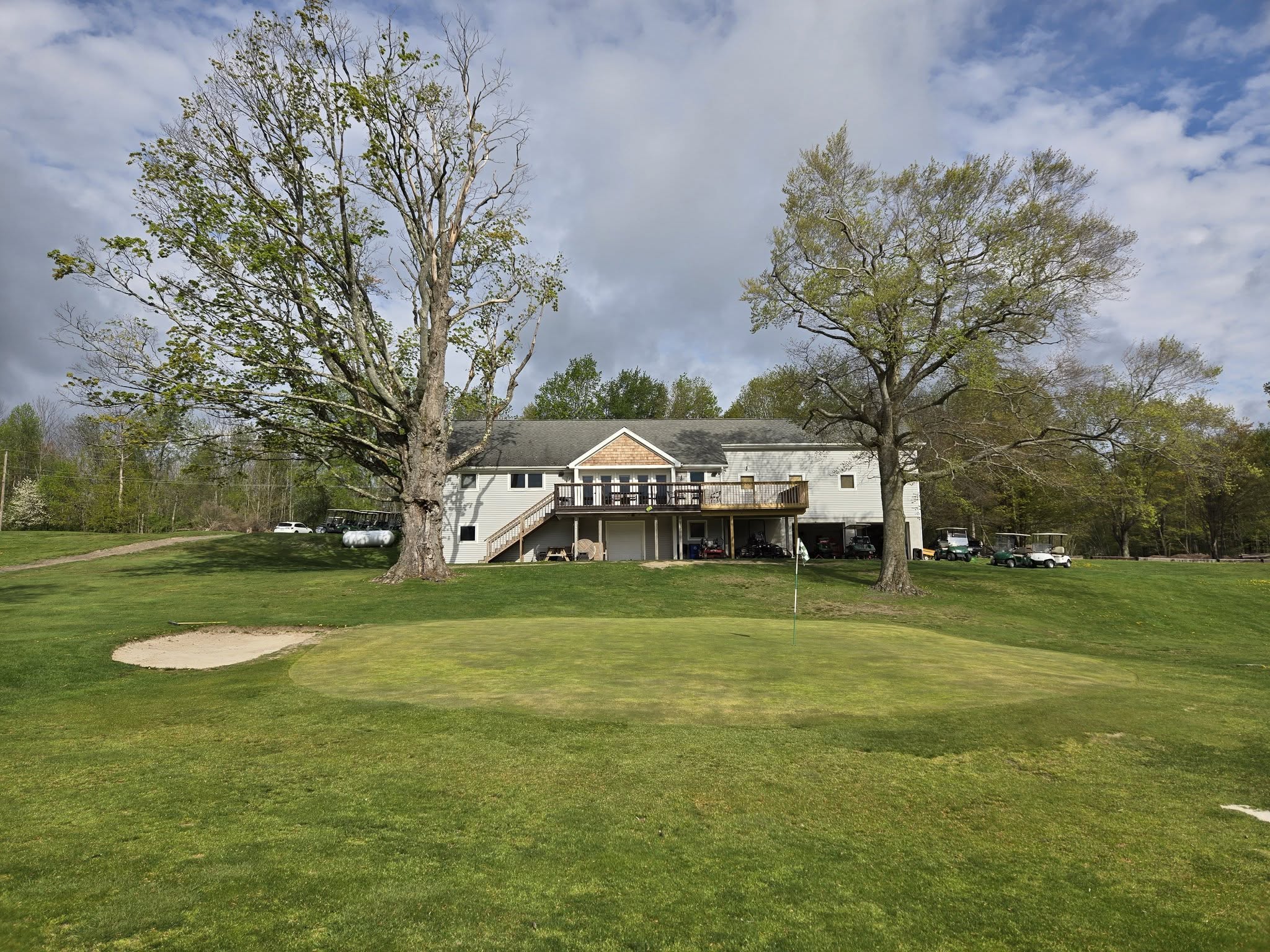 Wemberly Hills Golf Course